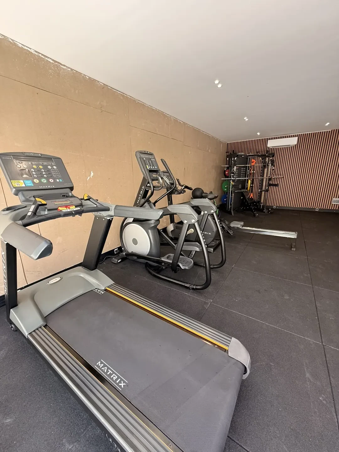 Villa de Luxe — Baie d'Agadir — Réalisation Home Gym au Maroc par EFS Maroc